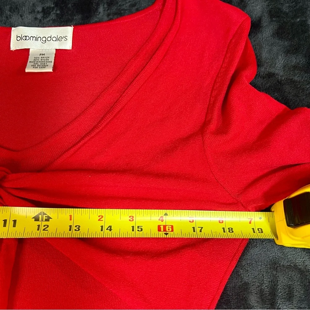 Vintage Cherry Red BloomingdalesY2K Women’s Red Knit Tie Shrug Overlay Dress M - Picture 6 of 9